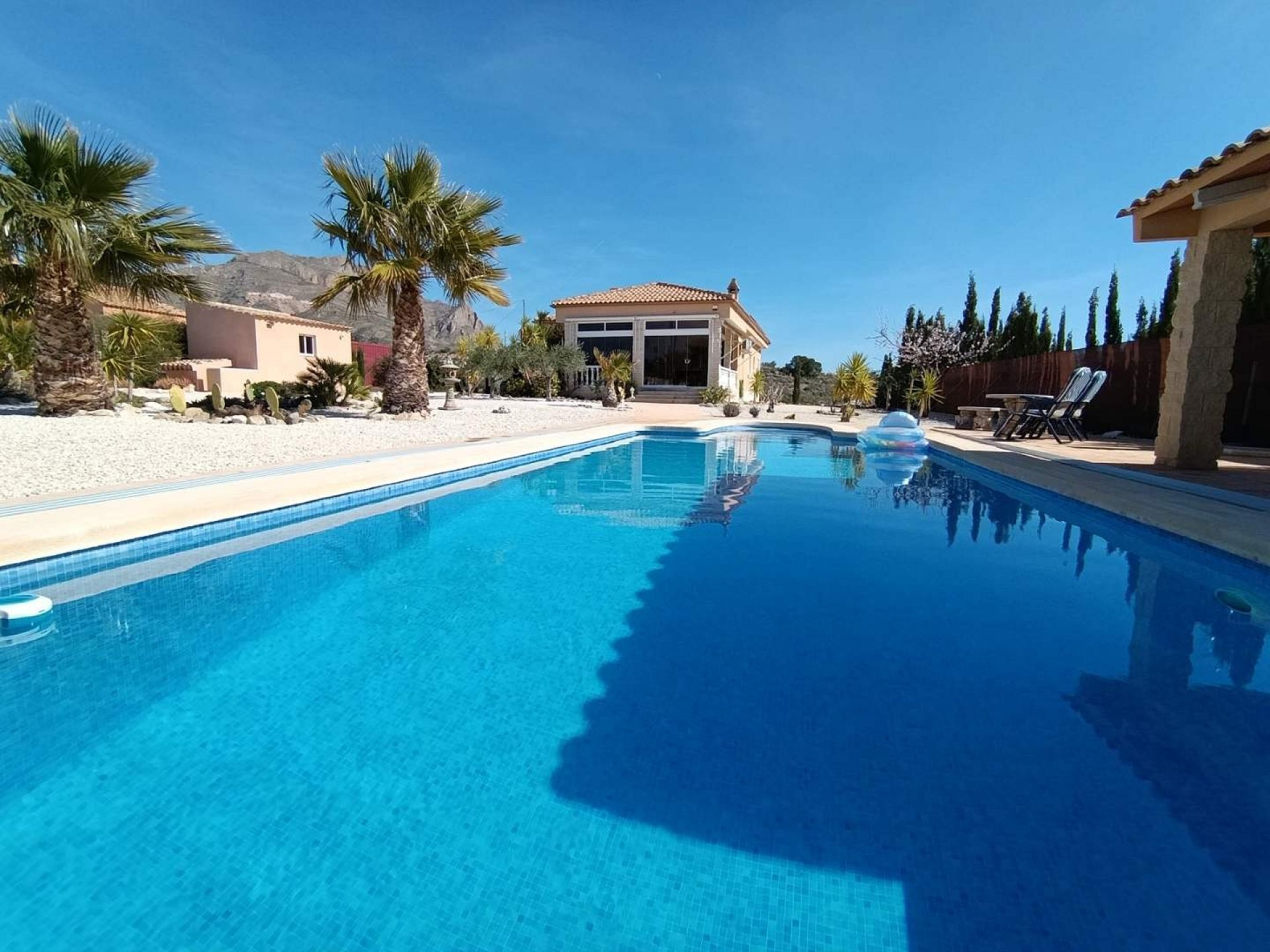 3-bedroom Detached Villa In Macisvenda, Spain (157 M²)