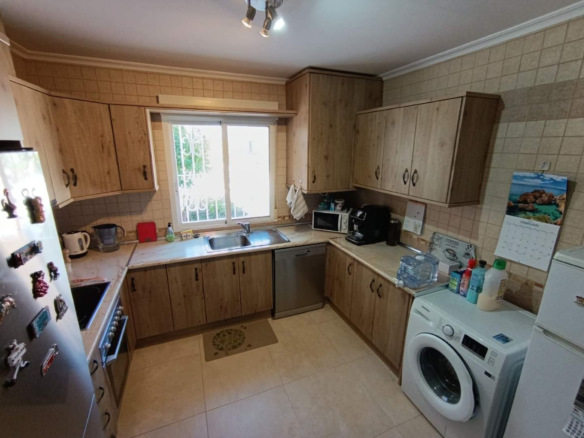 3-bedroom Detached Villa In Macisvenda, Spain (157 M²)