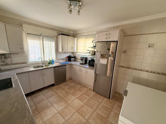 3-bedroom Detached Villa In Macisvenda, Spain (166 M²)