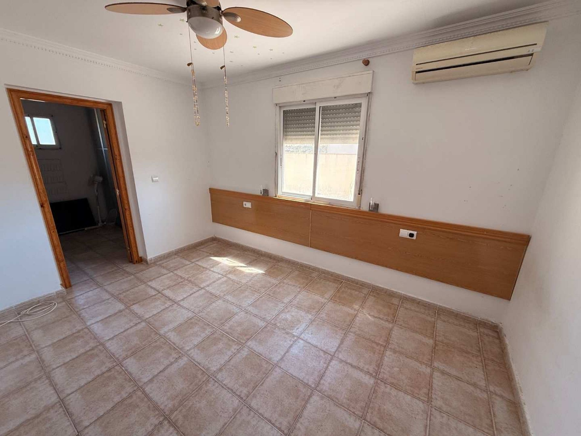 3-bedroom Detached Villa In Macisvenda, Spain (166 M²)