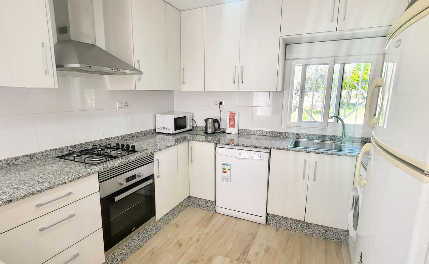3-bedroom Detached Villa In La Romana, Spain (117 M²)