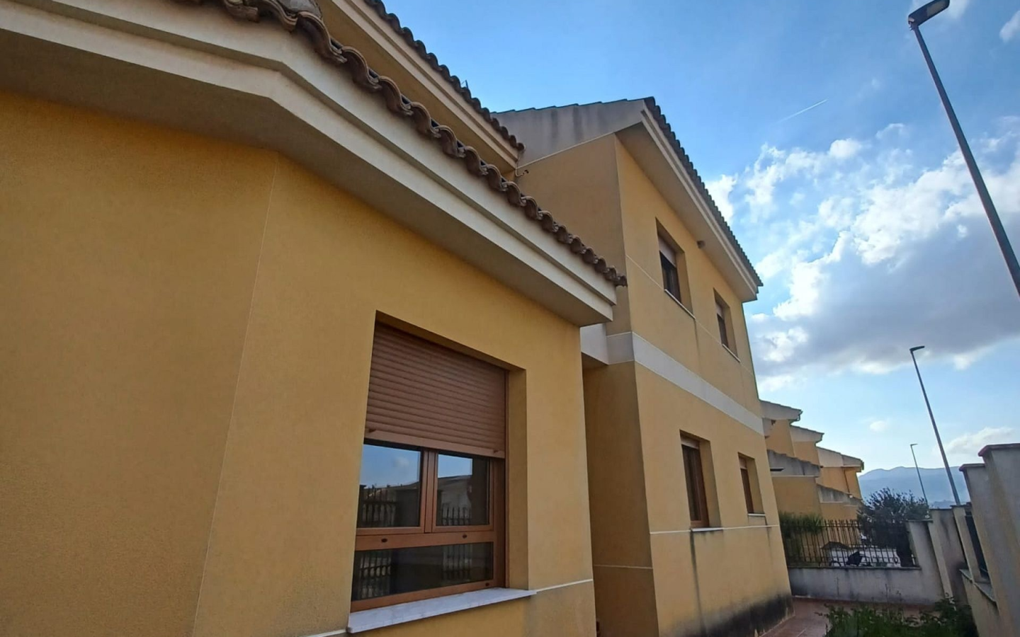 4-bedroom Townhouse In Pinoso, Spain (159 M²)
