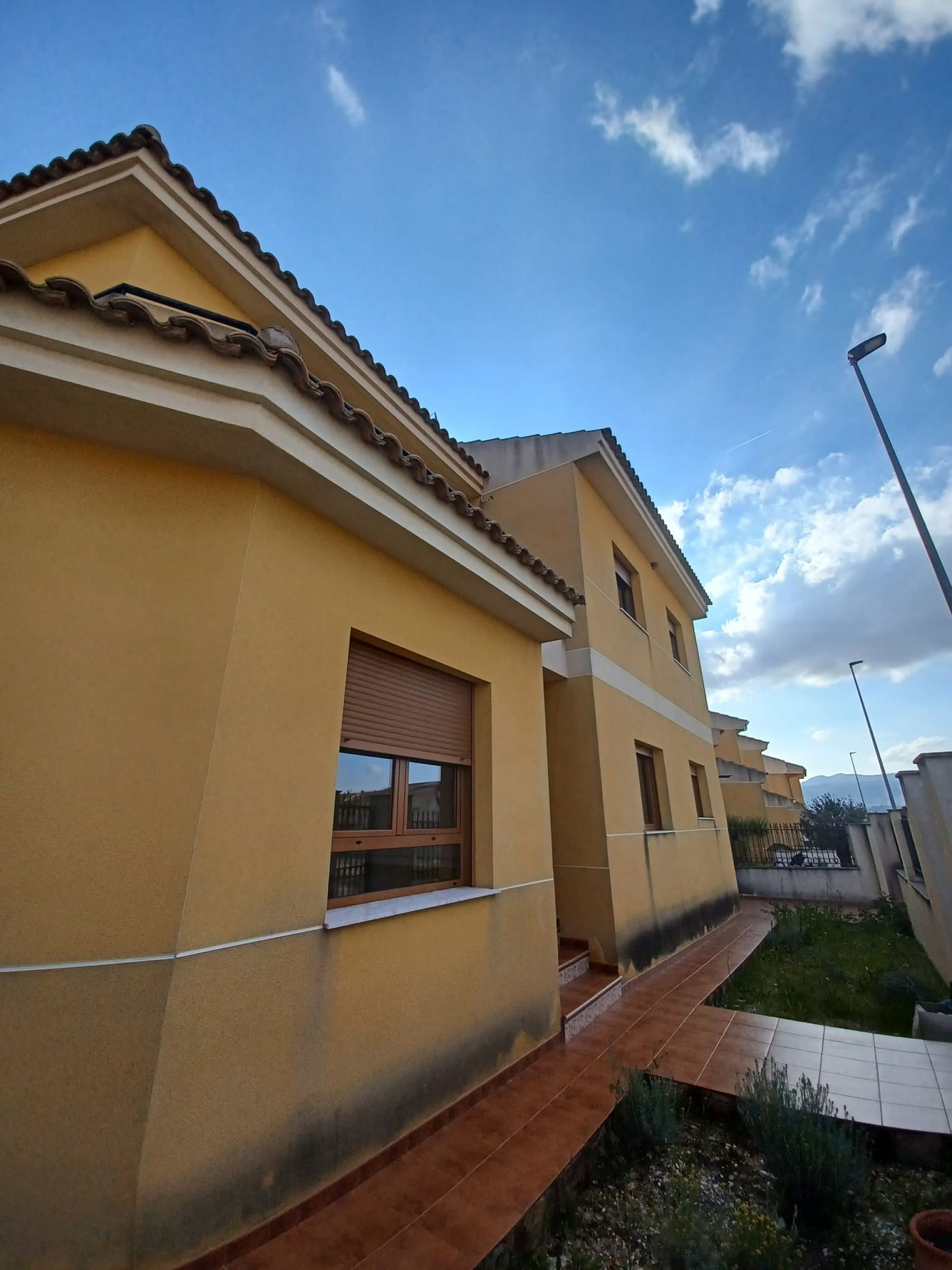 4-bedroom Townhouse In Pinoso, Spain (159 M²)