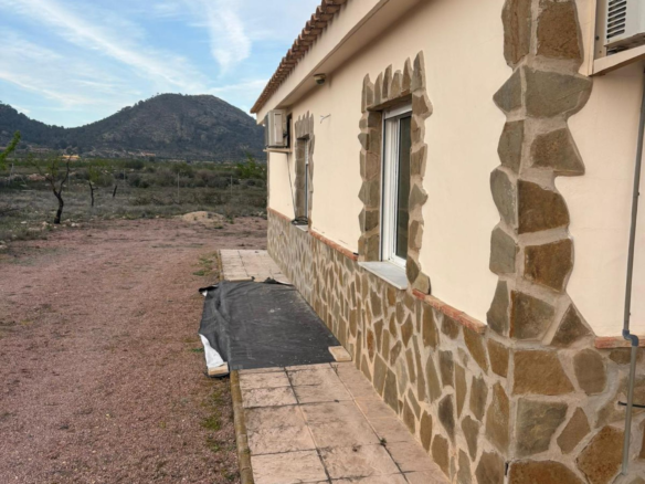 3-bedroom Detached Villa In Monovar, Spain (233 M²)