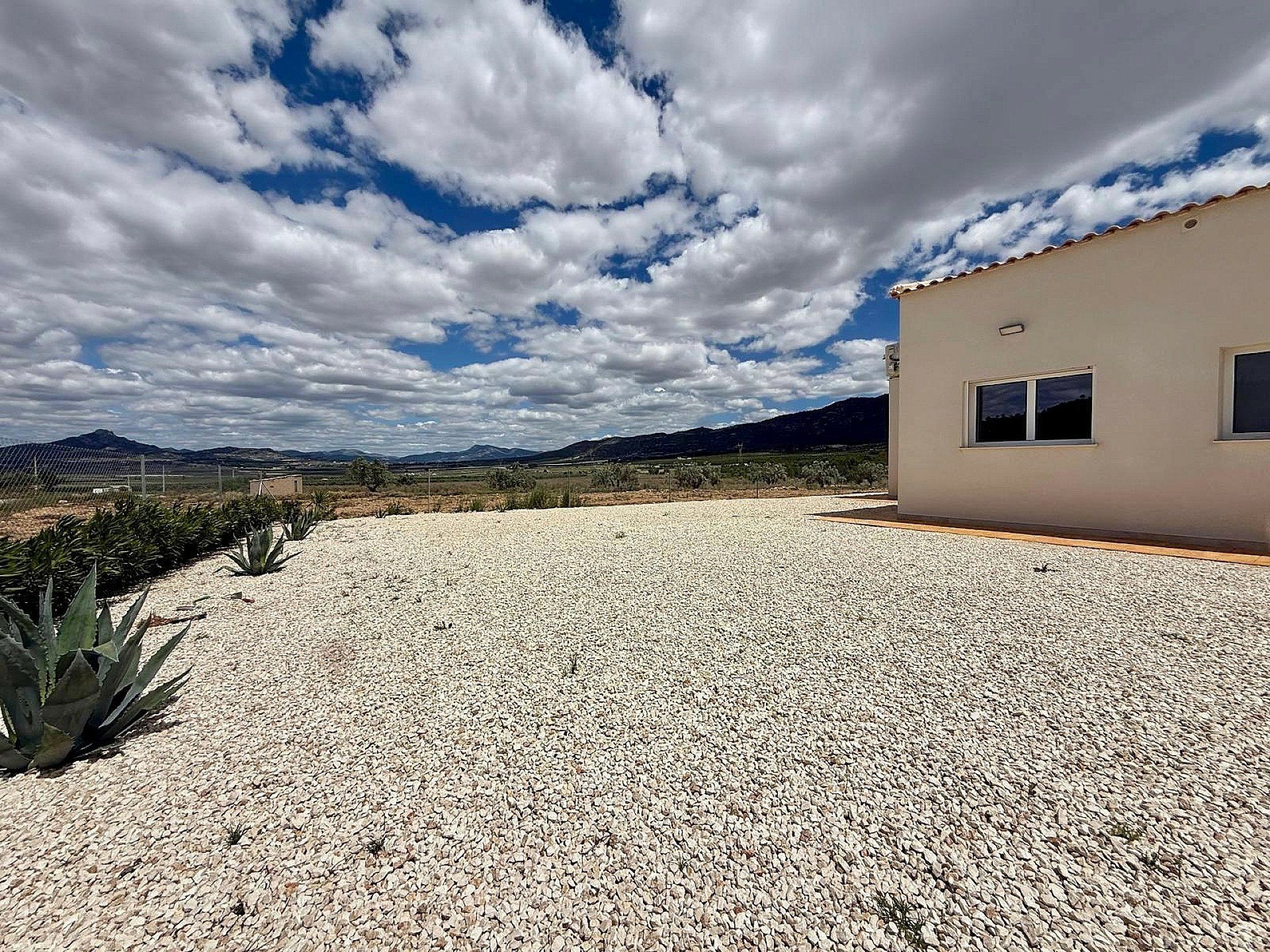 3-bedroom Detached Villa In Salinas, Spain (130 M²)