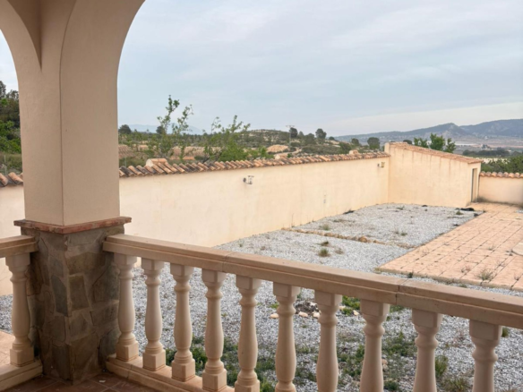 3-bedroom Detached Villa In Monovar, Spain (233 M²)