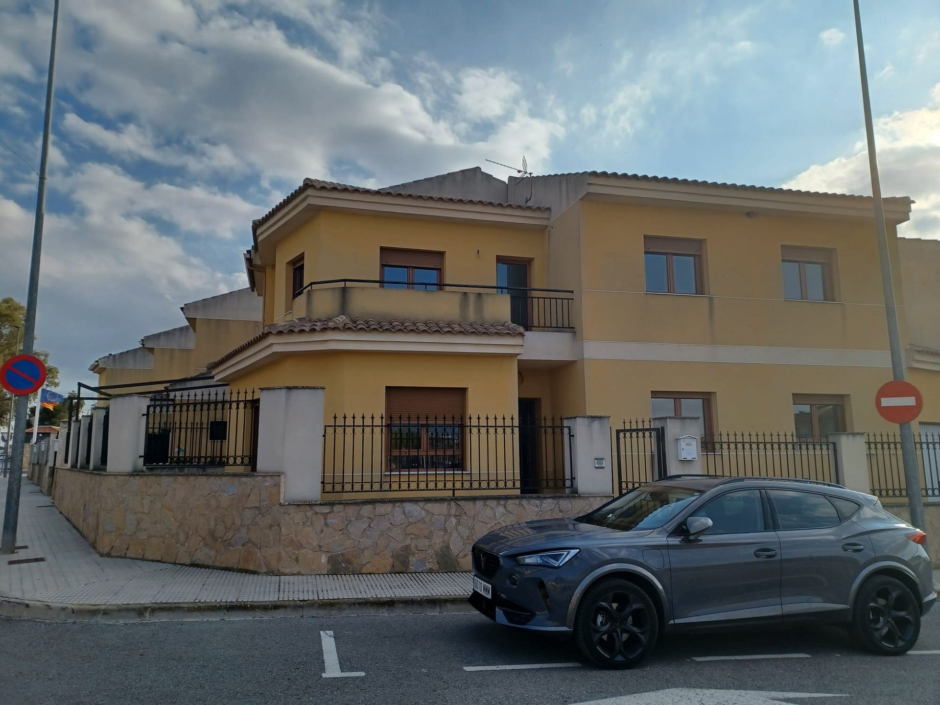 4-bedroom Townhouse In Pinoso, Spain (159 M²)