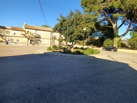 4-bedroom Country House In Pinoso, Spain