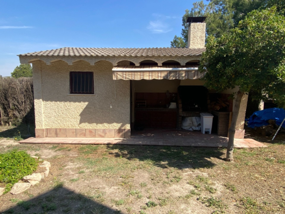 6-bedroom Detached Villa In Petrer, Spain (339 M²)