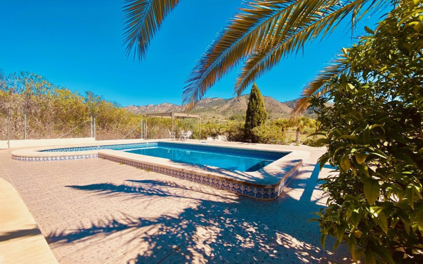 5-bedroom Country House In El Cantón, Spain (308 M²)