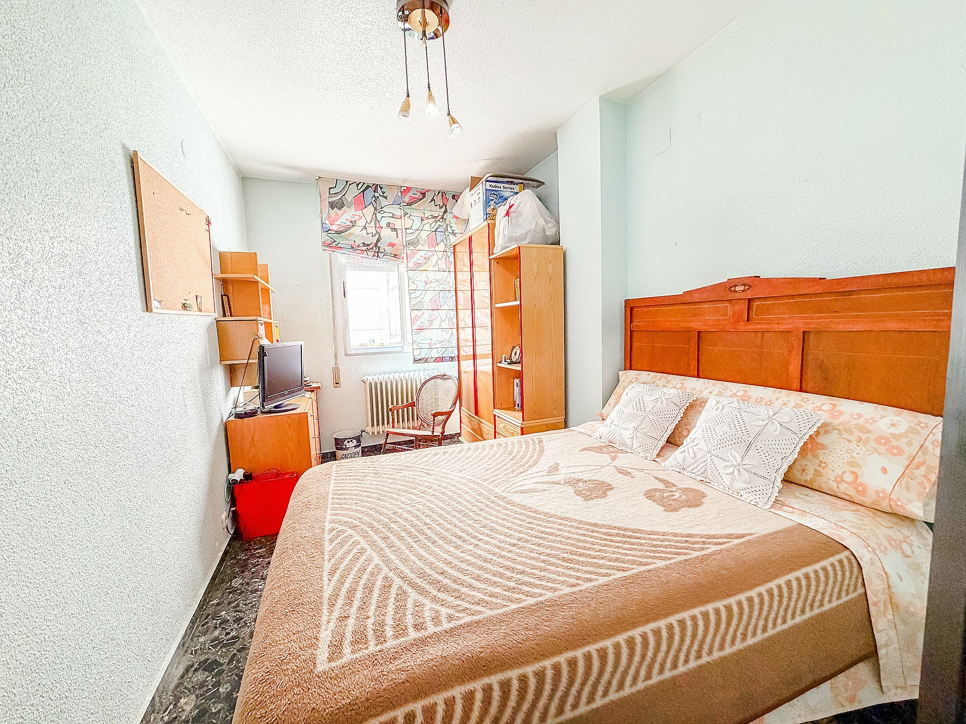 4-bedroom Townhouse In Yecla, Spain (200 M²)