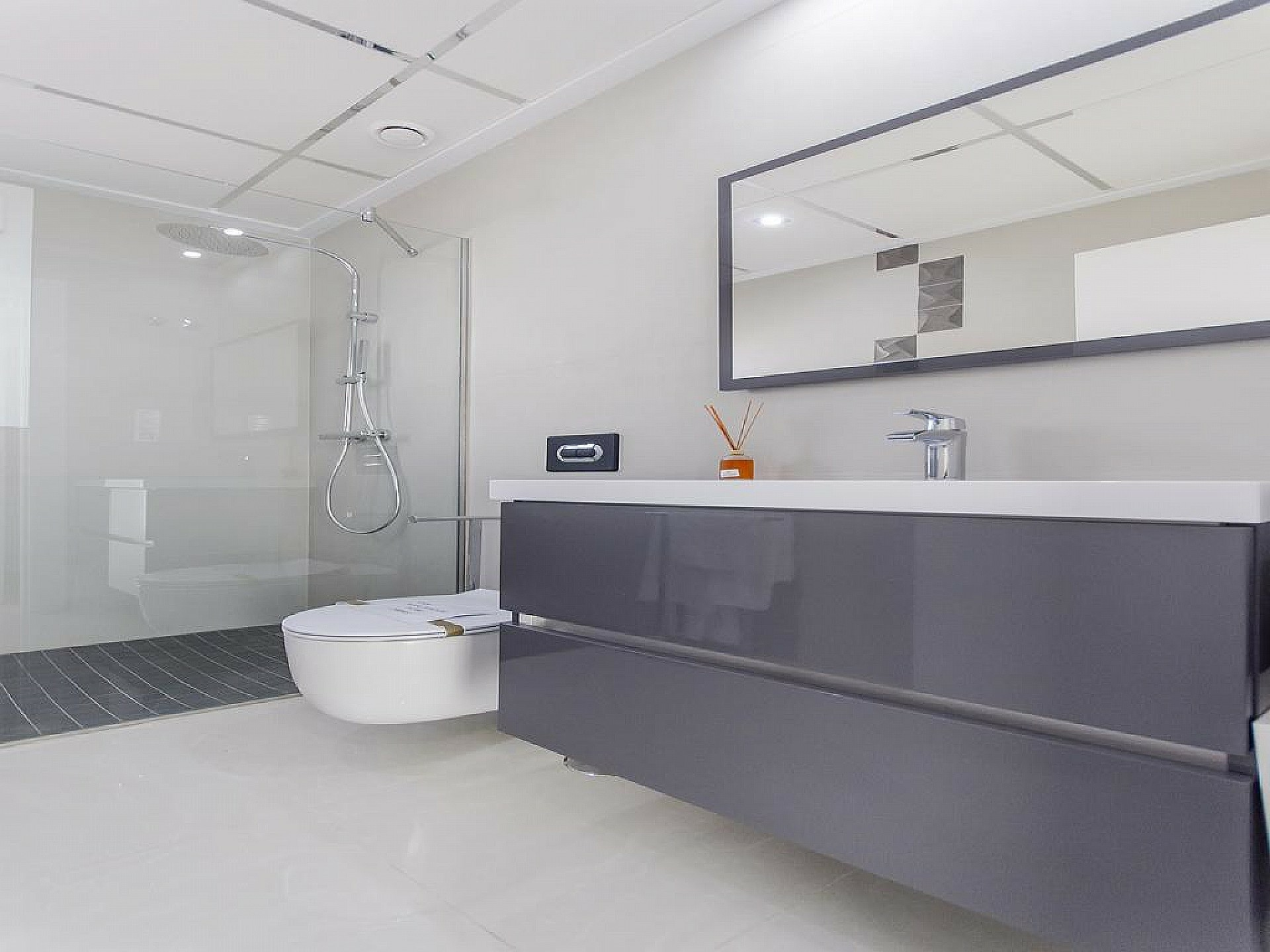 3-bedroom Detached Villa In Los Montesinos, Spain (109 M²)