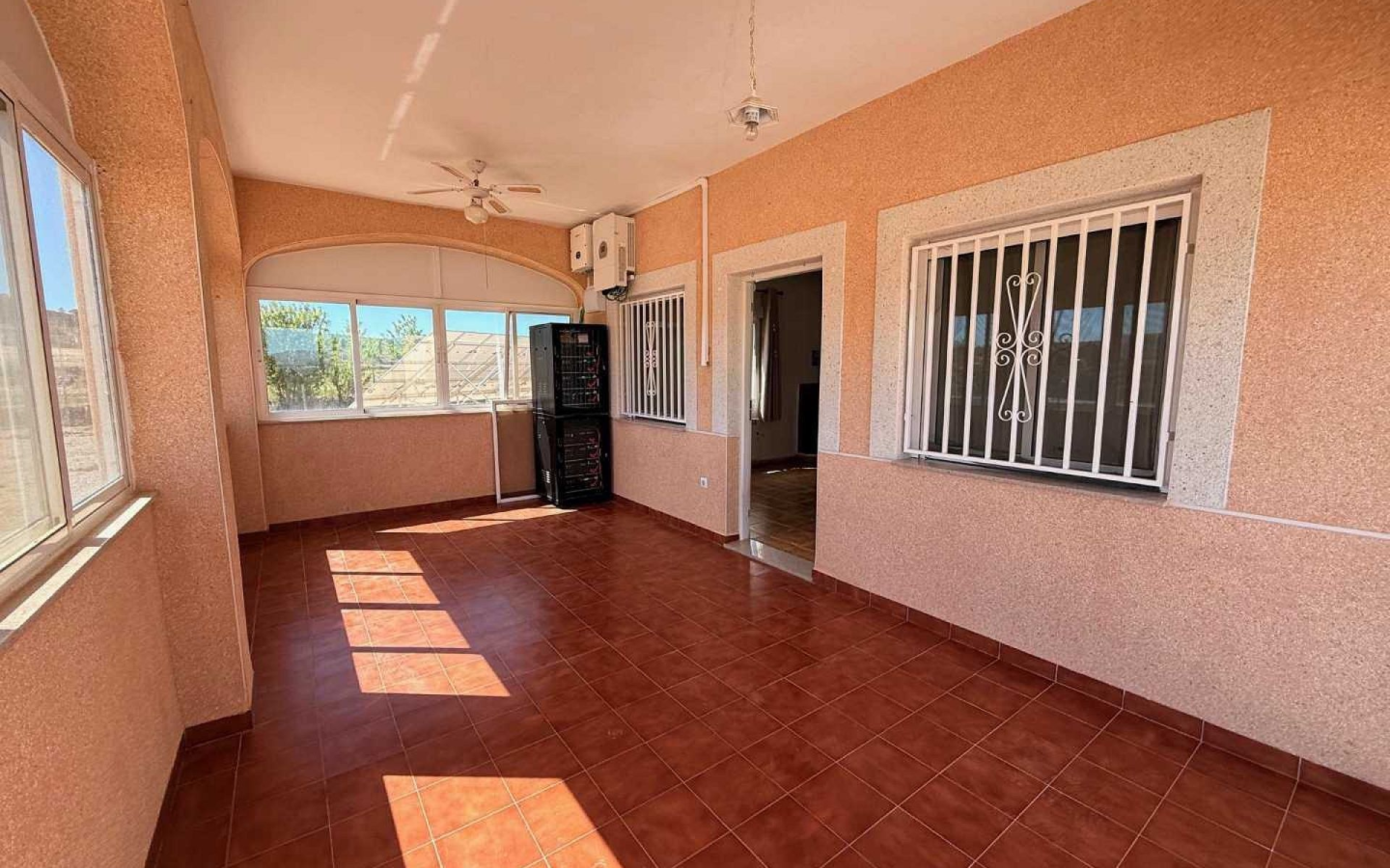 3-bedroom Detached Villa In Pinoso, Spain (115 M²)