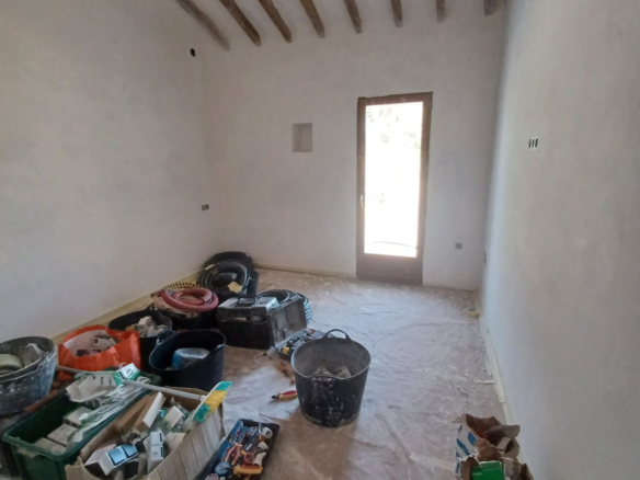 4-bedroom Country House In Pinoso, Spain