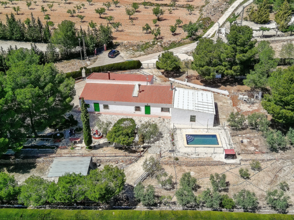 6-bedroom Country House In Pinoso, Spain (291 M²)