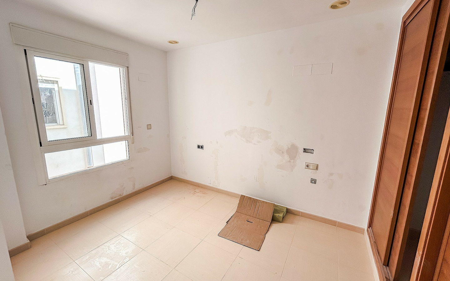 2-bedroom Apartment In Crevillente, Spain (70 M²)