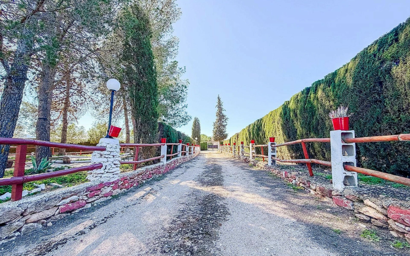 6-bedroom Country House In Pinoso, Spain (291 M²)