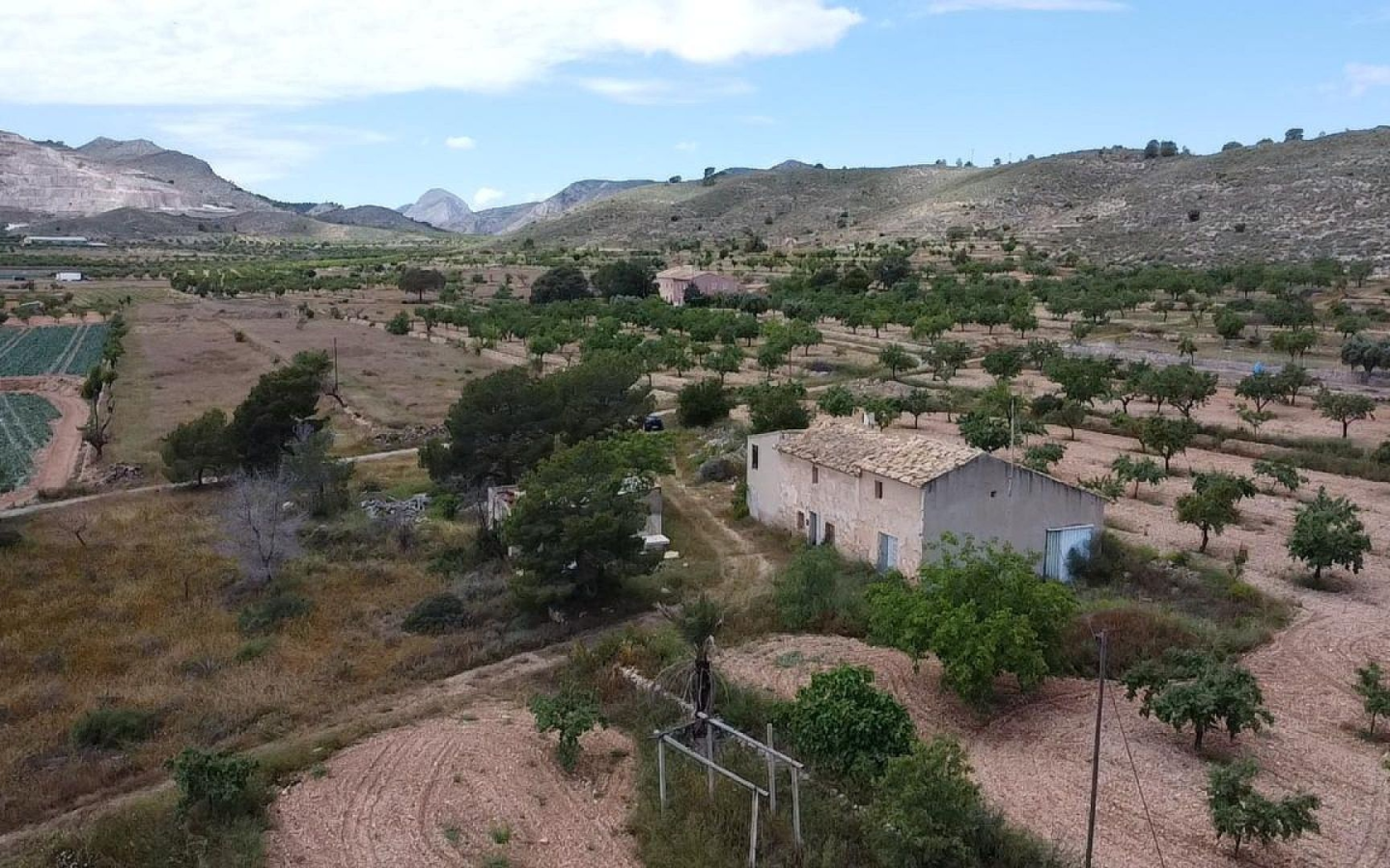 5-bedroom Restoration Project In Hondón De Las Nieves, Spain (190 M²)