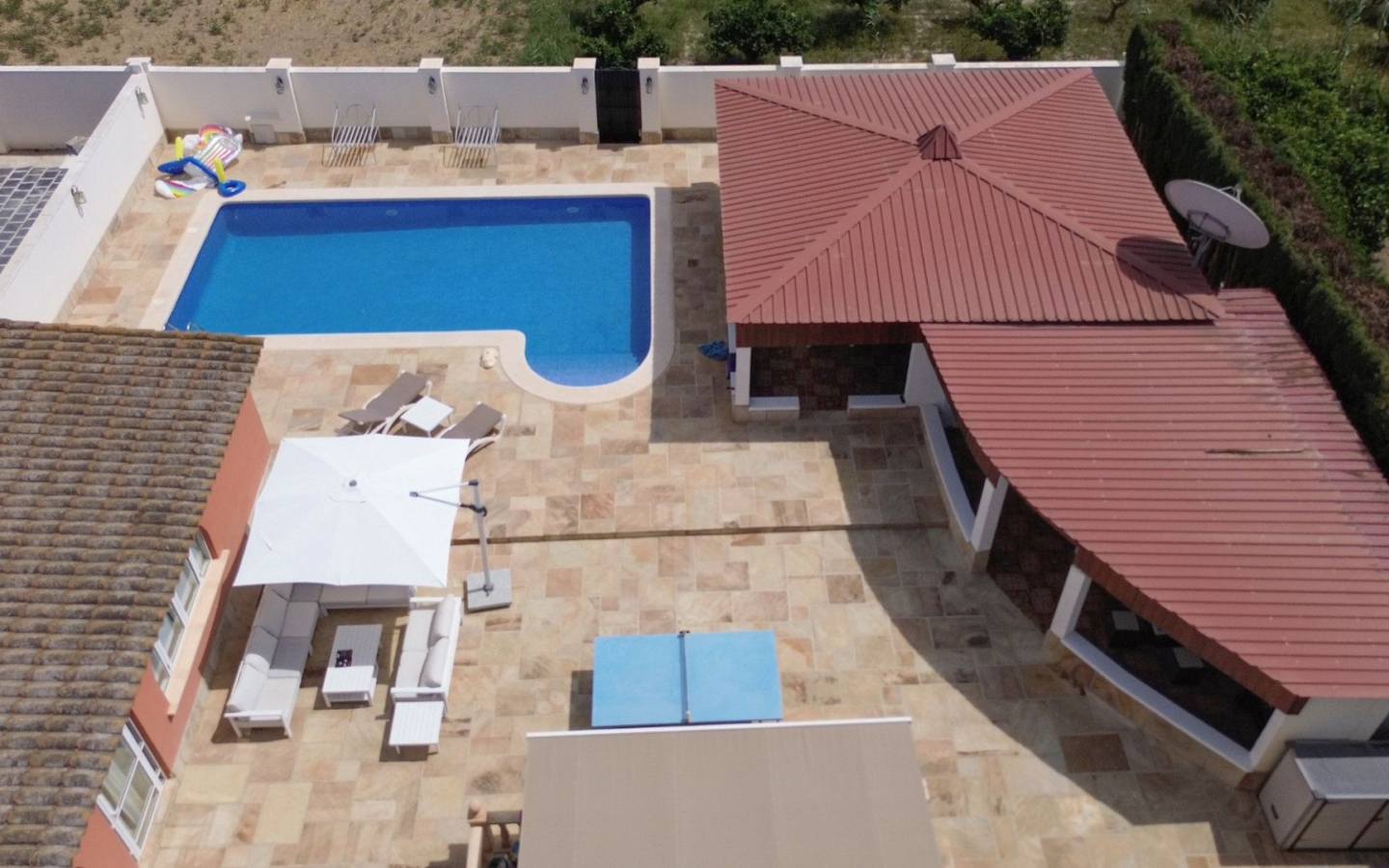 6-bedroom Detached Villa In Heredades, Spain (299 M²)