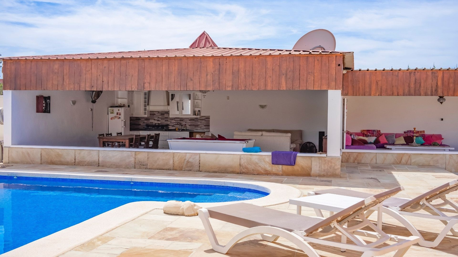 6-bedroom Detached Villa In Heredades, Spain (299 M²)