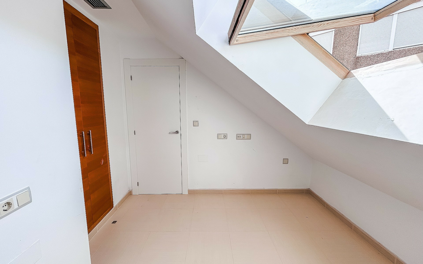 2-bedroom Apartment In Crevillente, Spain (70 M²)