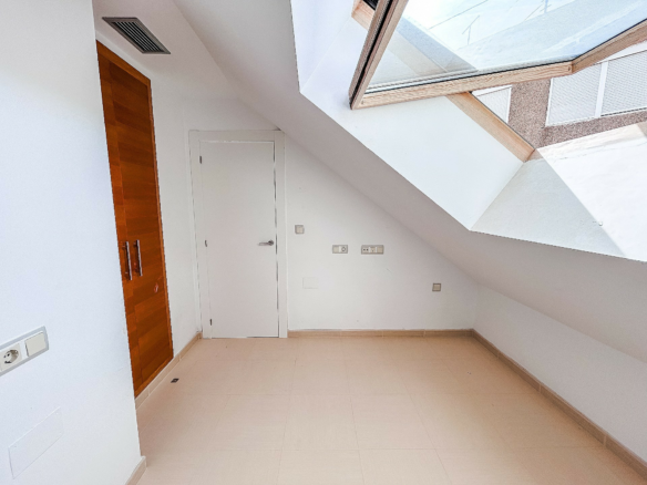 2-bedroom Apartment In Crevillente, Spain (70 M²)