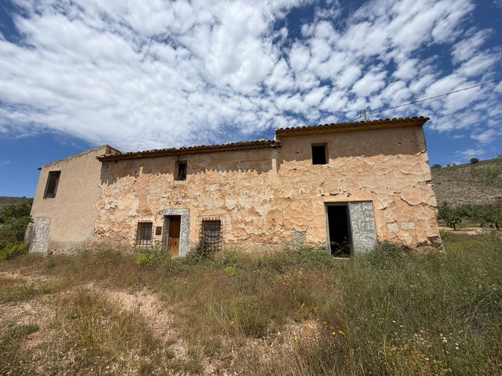 5-bedroom Restoration Project In Hondón De Las Nieves, Spain (190 M²)
