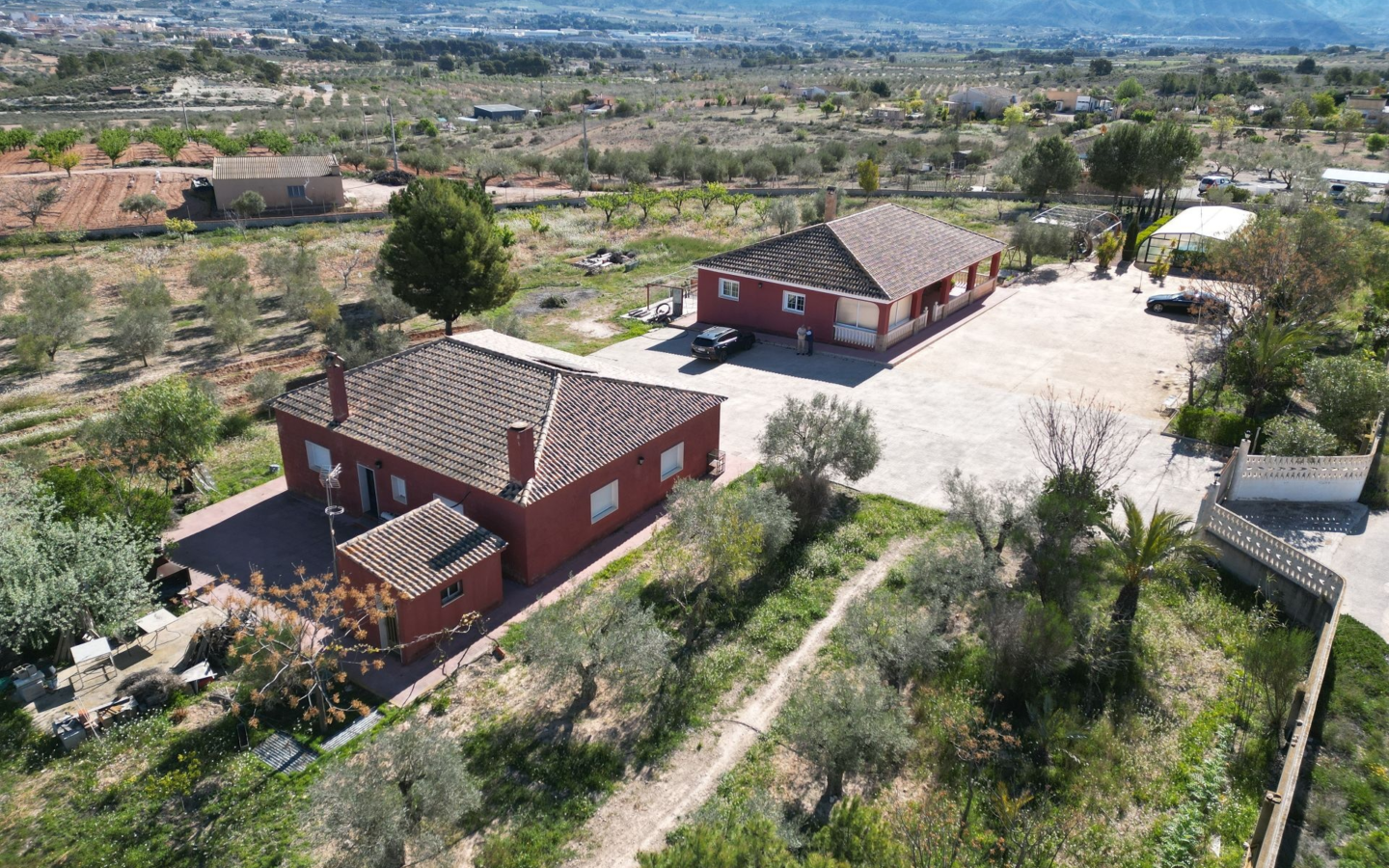 8-bedroom Detached Villa In Sax, Spain (325 M²)