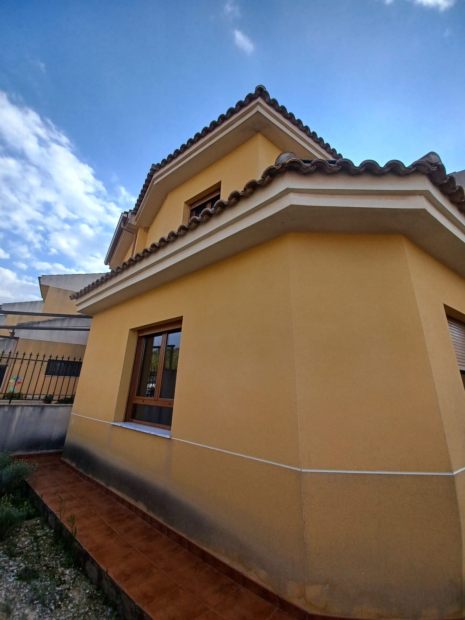 4-bedroom Townhouse In Pinoso, Spain (159 M²)