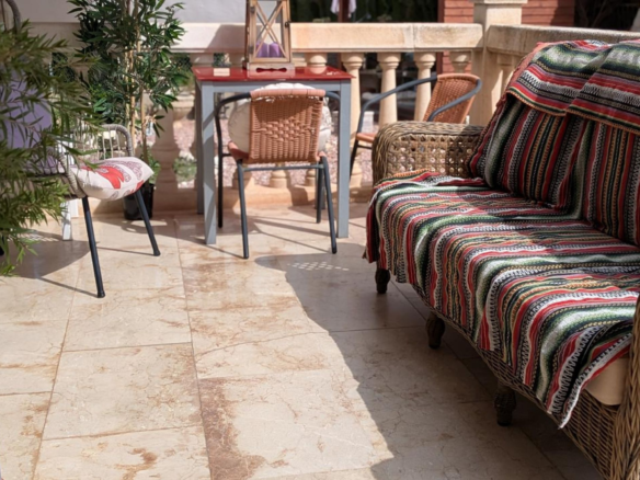 6-bedroom Detached Villa In Petrer, Spain (339 M²)