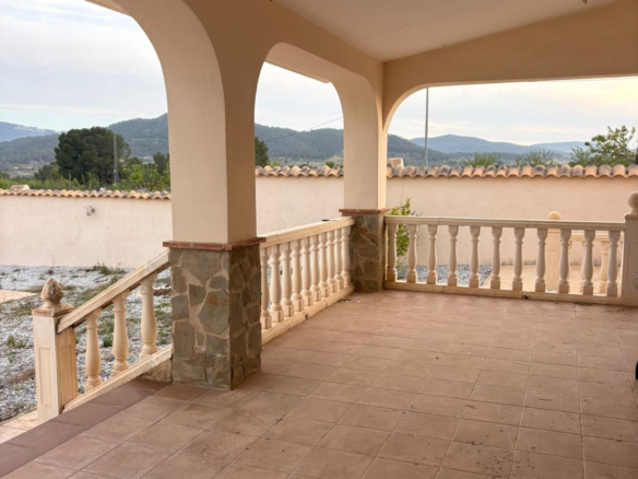 3-bedroom Detached Villa In Monovar, Spain (233 M²)