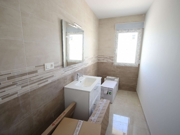 4-bedroom Detached Villa In Sax, Spain (220 M²)