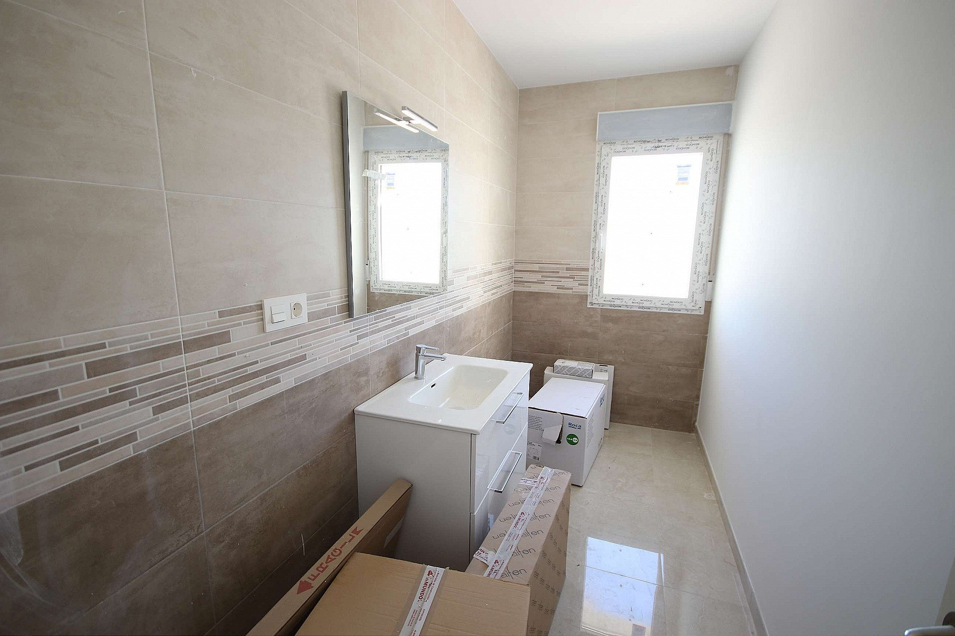 4-bedroom Detached Villa In Sax, Spain (220 M²)