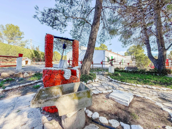 6-bedroom Country House In Pinoso, Spain (291 M²)