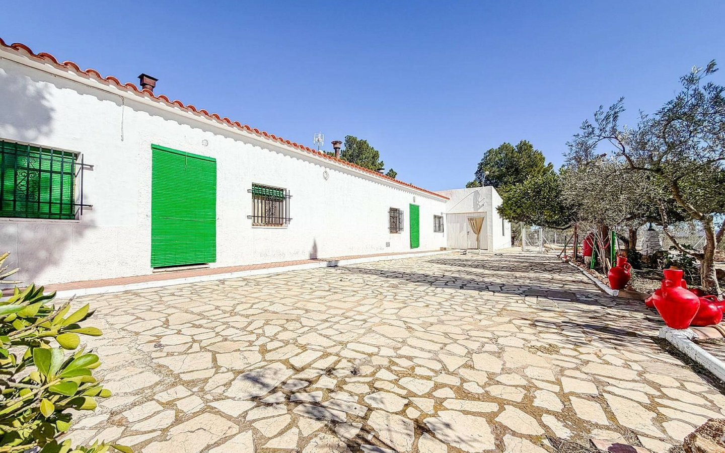 6-bedroom Country House In Pinoso, Spain (291 M²)