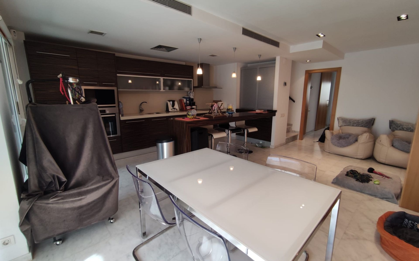 3-bedroom Penthouse In Elda, Spain (155 M²)