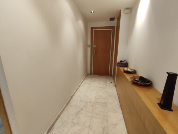 3-bedroom Penthouse In Elda, Spain (155 M²)