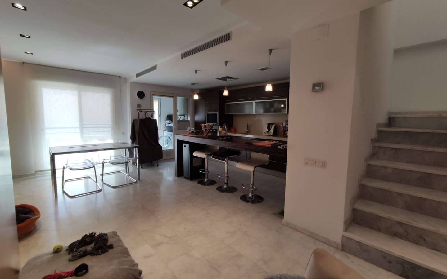3-bedroom Penthouse In Elda, Spain (155 M²)