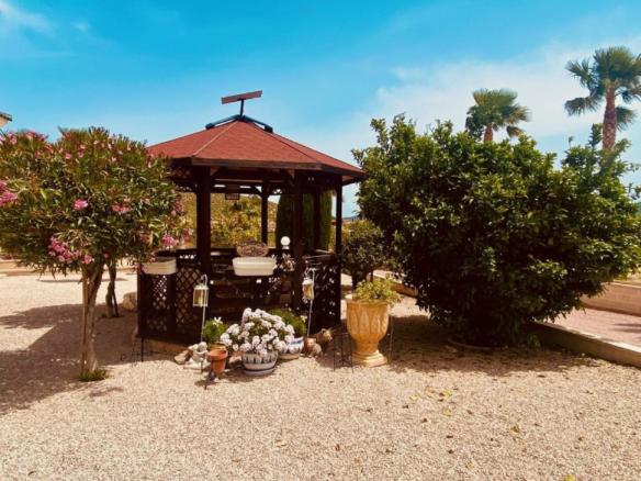 4-bedroom Detached Villa In Macisvenda, Spain (305 M²)