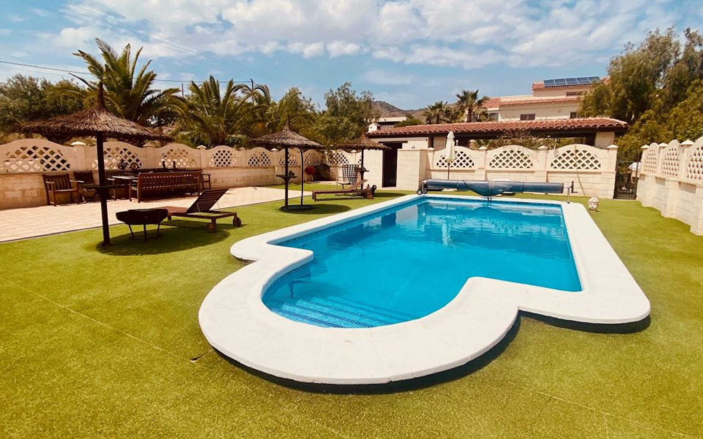 4-bedroom Detached Villa In Macisvenda, Spain (305 M²)