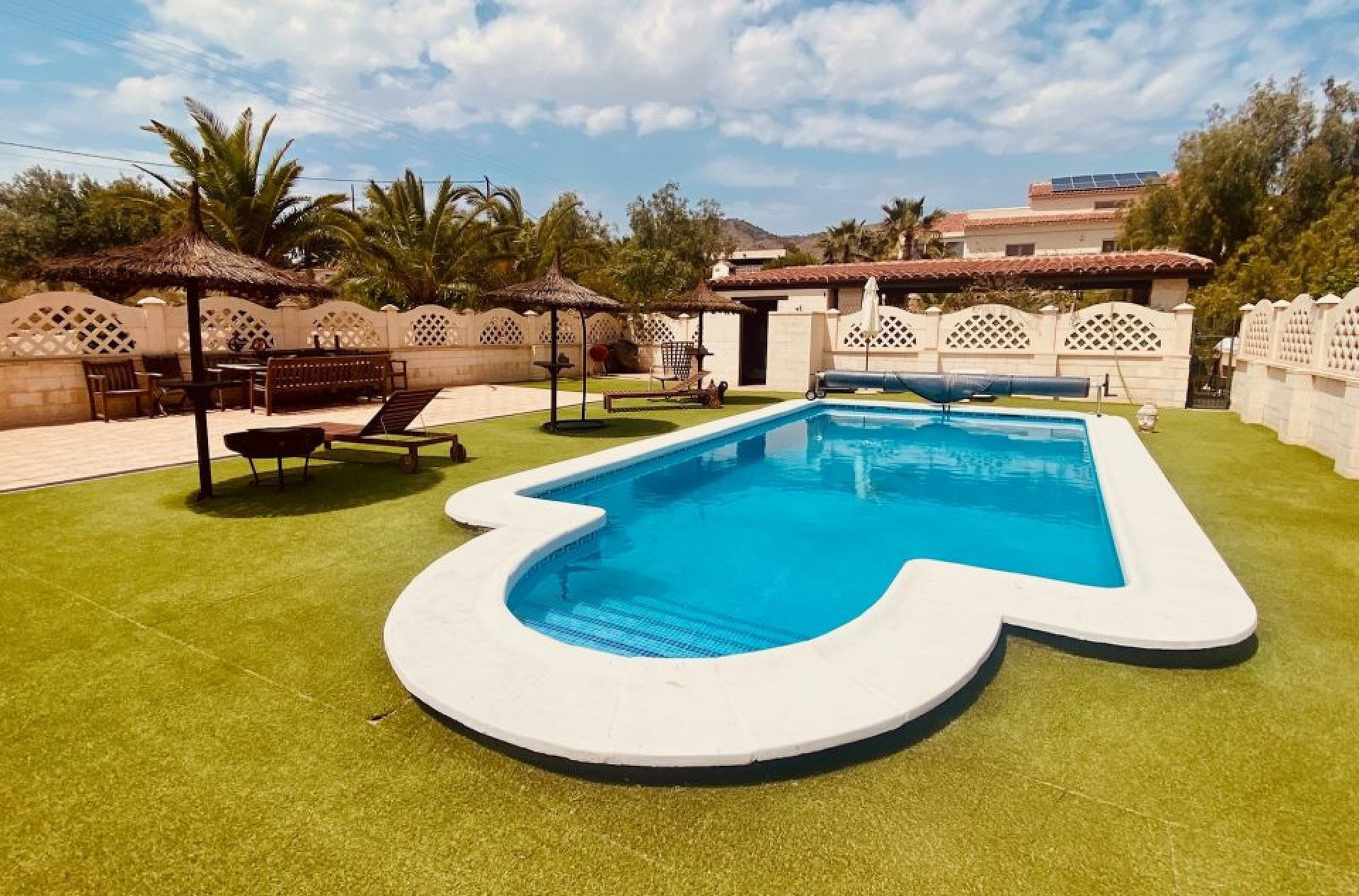 4-bedroom Detached Villa In Macisvenda, Spain (305 M²)