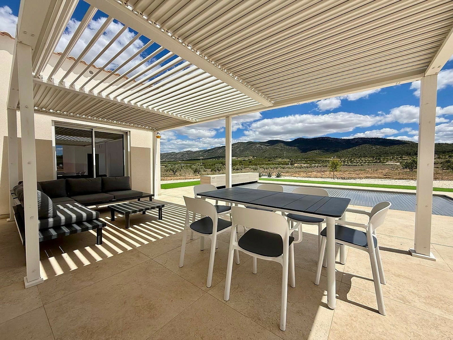 3-bedroom Detached Villa In Salinas, Spain (130 M²)