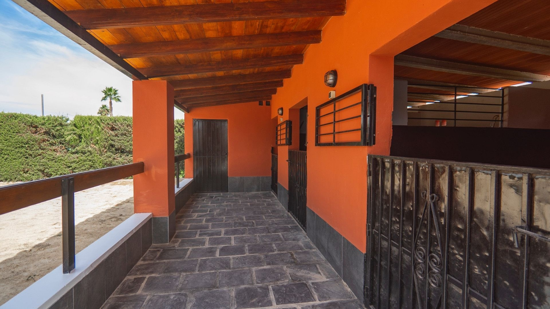 6-bedroom Detached Villa In Heredades, Spain (299 M²)