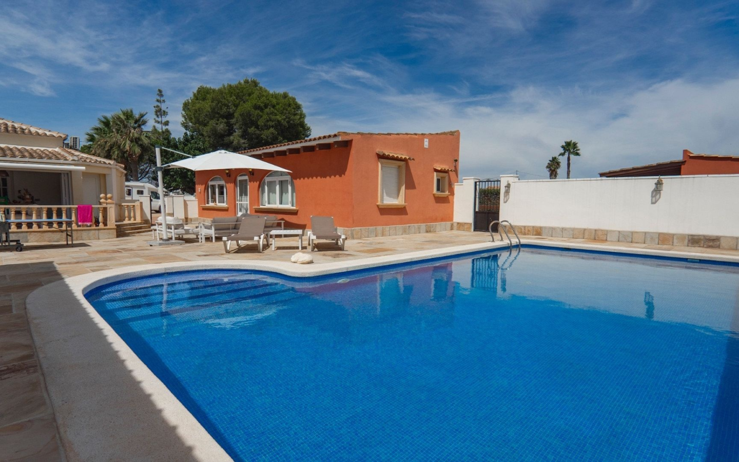 6-bedroom Detached Villa In Heredades, Spain (299 M²)