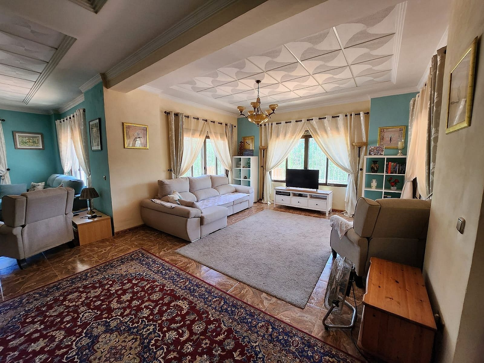10-bedroom Country House In Jalance, Spain (811 M²)