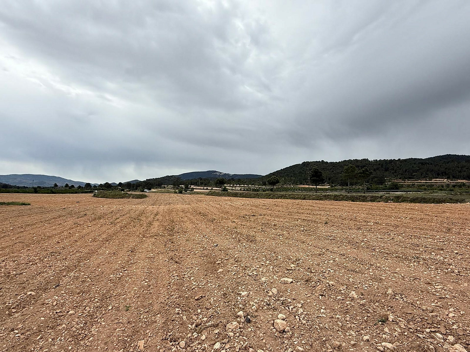 Land In Culebron, Spain (30.354 M² Plot)