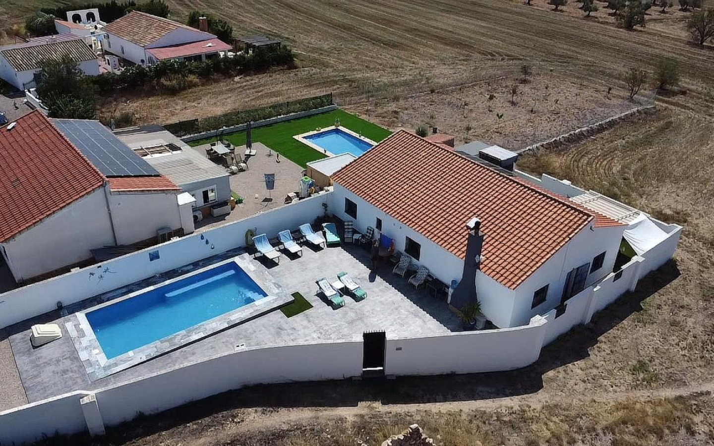 3-bedroom Detached Villa In Caudete, Spain (150 M²)