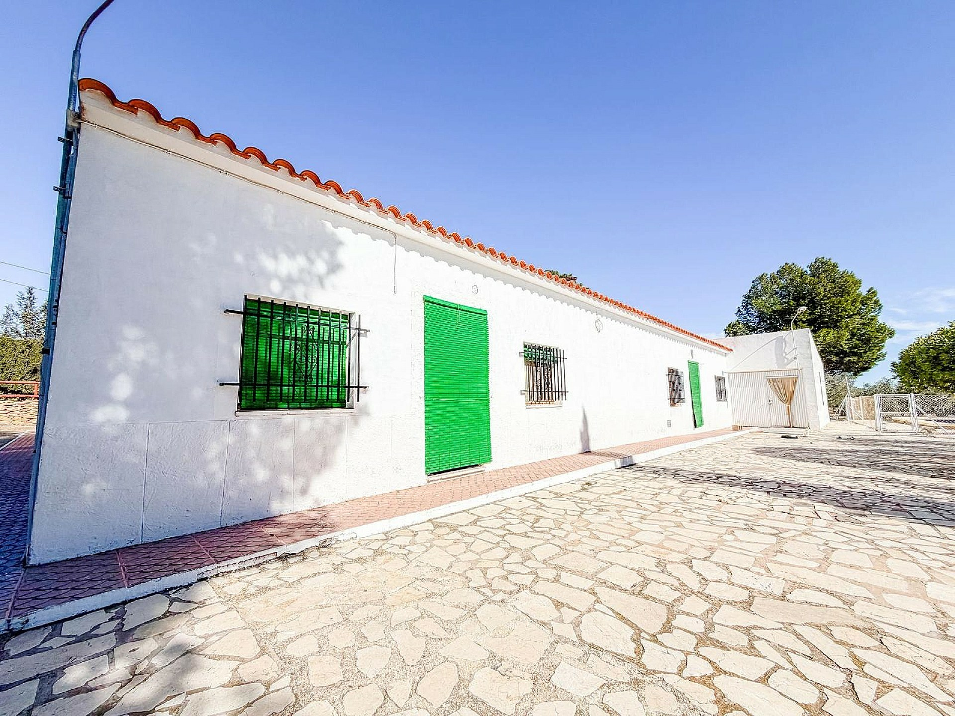 6-bedroom Country House In Pinoso, Spain (291 M²)