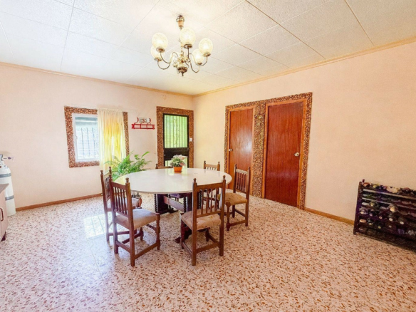 6-bedroom Country House In Pinoso, Spain (291 M²)