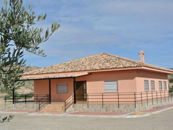 3-bedroom Detached Villa In Abanilla, Spain (230 M²)